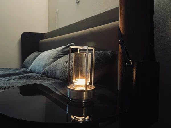 Klarako Crystal Lantern Lamp – Modern Cordless Rechargeable Bedside & Outdoor Light, Portable Wireless Lamp – Dimmable Touch Control – Luxury Living Room & Hotel-Style Lighting (Silver, 1-Pack)