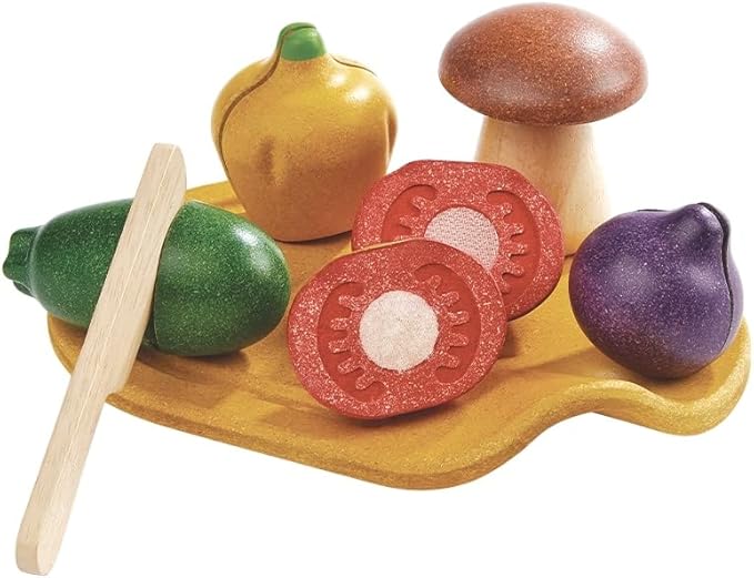 PlanToys Wooden Assorted Vegetable Set | Montessori Play Food for Toddlers | Includes Tomato, Mushroom, Shallot, Bell Pepper & Cucumber with Tray & Knife | Eco-Friendly Pretend Cooking & Role Play Toy