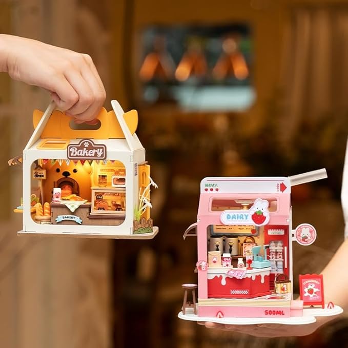 DIY Mini House Building Teddy Miniature Kit Breadbox, Miniature Lifestyle Bookshelf Decoration, Cute Craft Kits for Women or Girls 14+, Kawaii Gifts Hobbies for Crafters (Teddy's Breadbox)