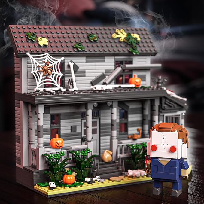Halloween House Building Blocks Kits, Present for Friends and Fans，Collectible Decoration Building Toy(797 Pieces) Compatible with Lego