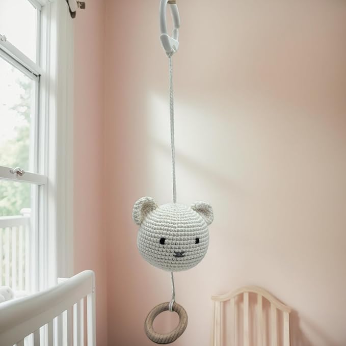 Baby Hanging Musical Box Toys, Soothing Musical Pulldown Toy with Wooden Teether, Crochet Musical Bear Head Toys for Newborn Infant Baby Toys for 0, 3, 6, 9, 12 Months