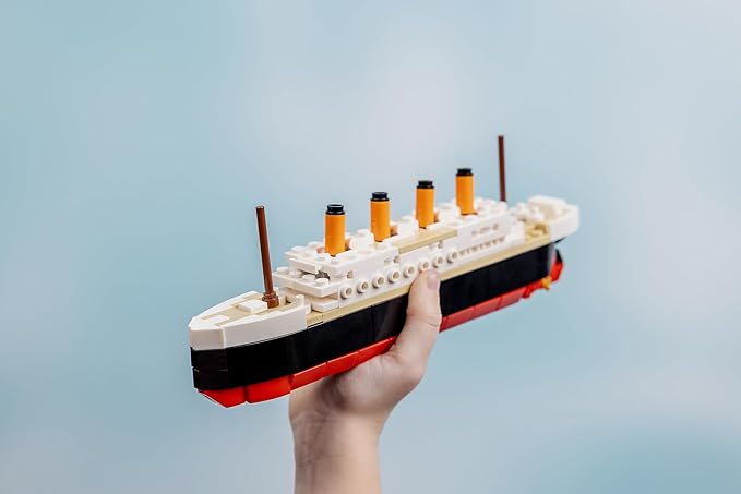 Brick Loot Titanic Building Set – 217-Piece Lego Compatible Ship Model Kit, DIY Mini Bricks 3D Puzzle STEM Toy for Adults & Kids, Collectible Display Gift (Medium)