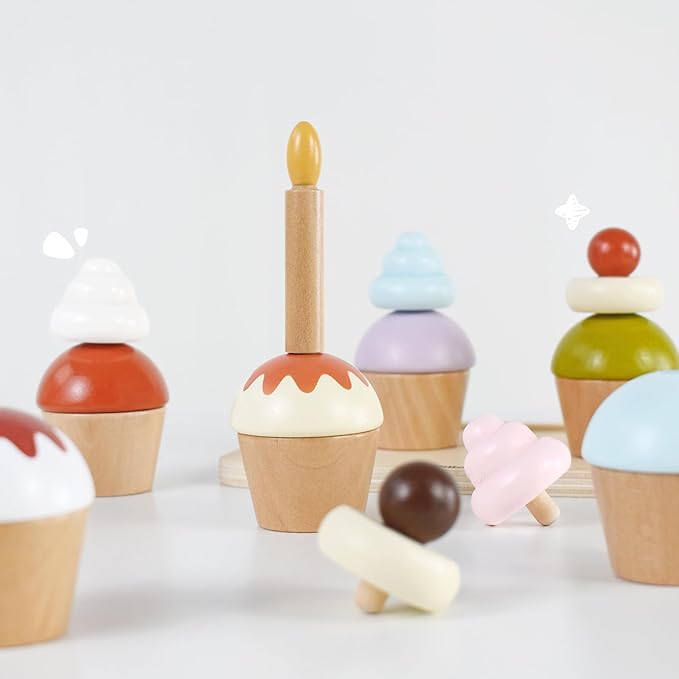 Wooden Cupcake Play Food Set – 21 PCS Pretend Cupcakes with Interchangeable Toppings, Candle, Tray, Piping Bag & Mitt, Birthday Cake Toy for Kids Kitchen & Tea Party Play, Ages 3+