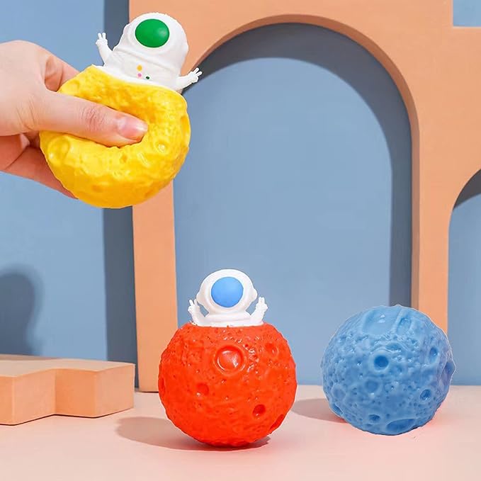 3 PCS Set Squeeze Toys Squishes Toy Decompression Evil Astronaut Space Cup Squeeze Toys,Sensory Fidget Toys,Stress Relief for Kids & Adult Tricky Funny Novelty Toy