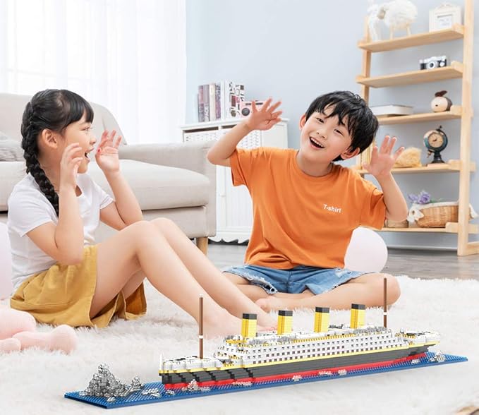 Titanic Architecture Set Micro Building Blocks Model Kit for Adults, Teens and Kids Age of 14+ 1872 Pieces