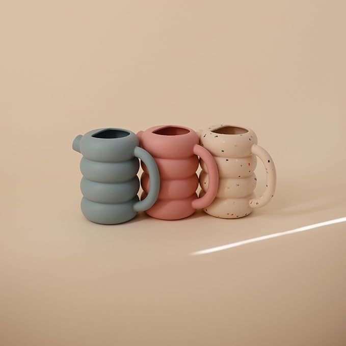 mushie Silicone Watering Can | Bath and Outdoor Play for Toddlers 10 Months+ (Vanilla Confetti)