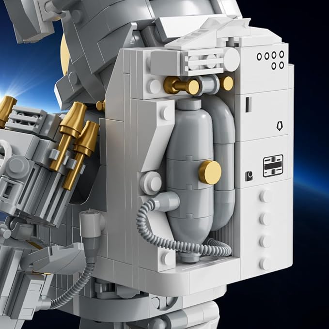 Space Astronaut Building Block Toy - Ideal Gift for 6-14 Year Old Children - 880pcs for Adult Space Astronaut Building Block Sets