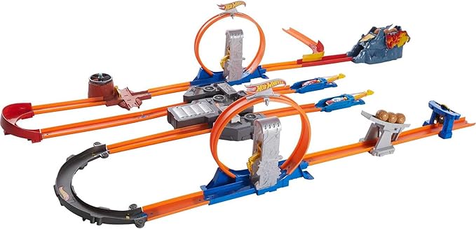 Hot Wheels Toy Car Track Set, Track Builder Playset Total Turbo Takeover with 1:64 Scale Vehicle, Motorized Booster & Multiple Configurations