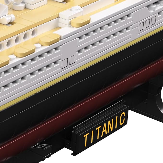 Titanic Boat Model Building Block Set, 1465 Pieces Cruise Ship Model，DIY Educational Titanic Toys for 8+