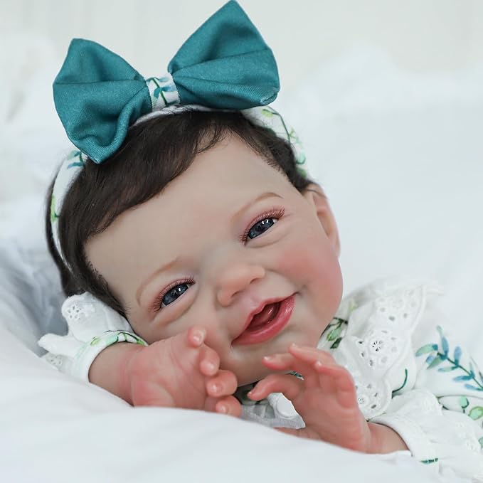 Lifelike Reborn Baby Dolls - 18 Inch Soft Vinyl Realistic-Newborn Baby Dolls Poseable Real Life Baby Girls Dolls with Accessories and Gift Box for Kids Age 3+