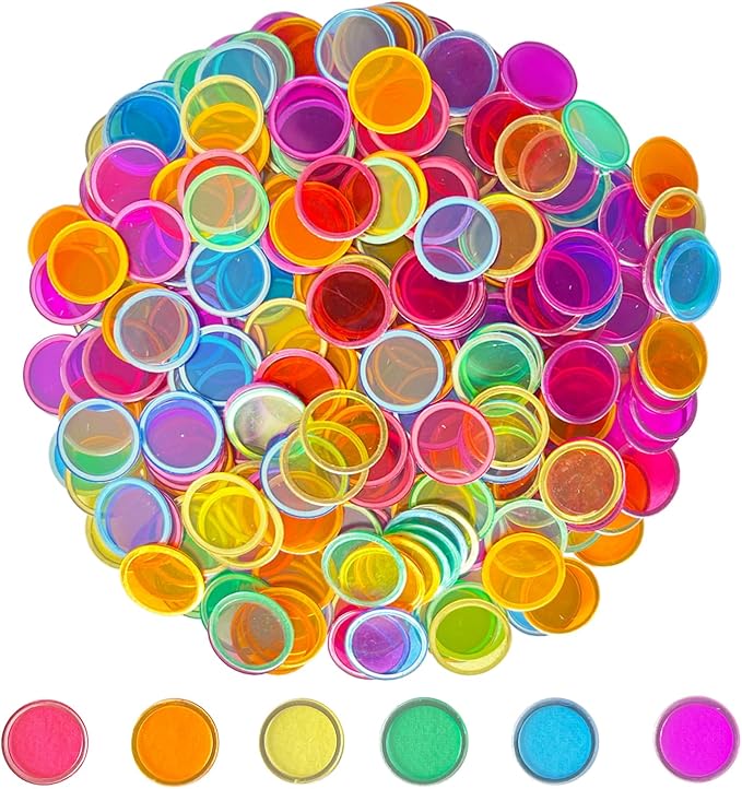 SEETOOOGAMES Magnetic Bingo Chips Counters - 300 Pieces Transparent Counting Game Chips - Clear Plastic Math Markers for Classroom - 19mm Mixed Color