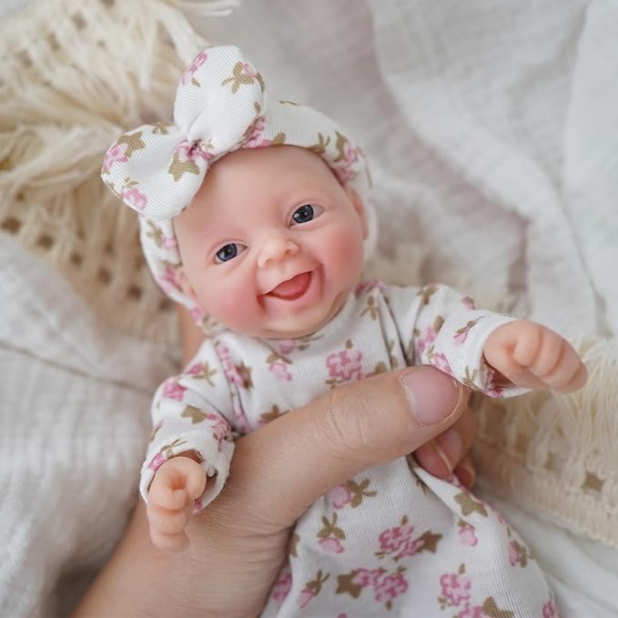 7" Reborn Baby Dolls Girl, Full Silicone Baby Dolls, Realistic Soft Silicone Newborn Baby Doll, Real Life Tiny Baby Doll with Feeding Accessories&Gift Box