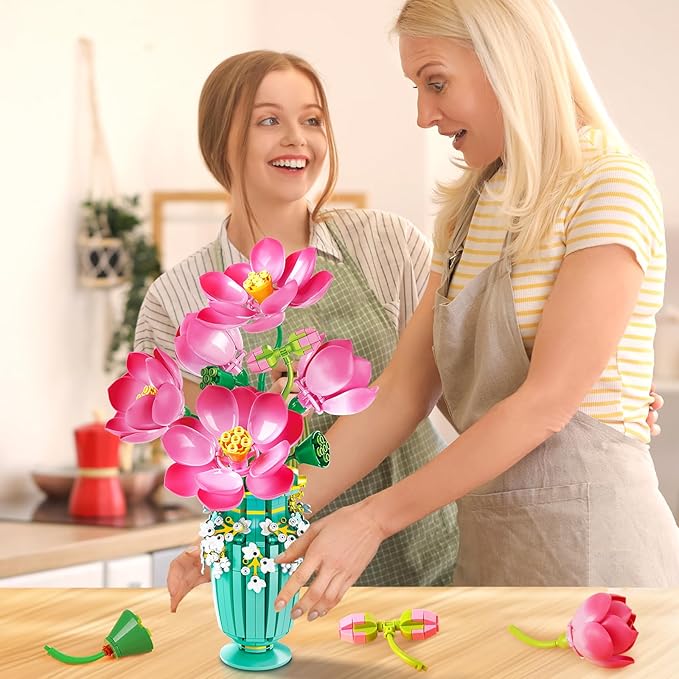 Flower Bouquet Building Set with Vase - 711 PCS Artificial Flower Building Block Toy, Fake Indoor Flower for Home Office Decor Table Display, Christmas Anniversary Birthday Gifts for Adults Women