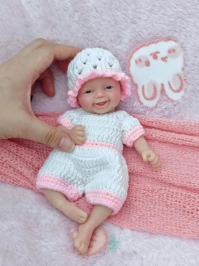 7" Cute Reborn Baby Dolls Girl, Full Silicone Baby Dolls, Realistic Soft Silicone Newborn Baby Doll, Real Full Body Silicone Reborn Baby Dolls with Feeding Accessories&Gift Box