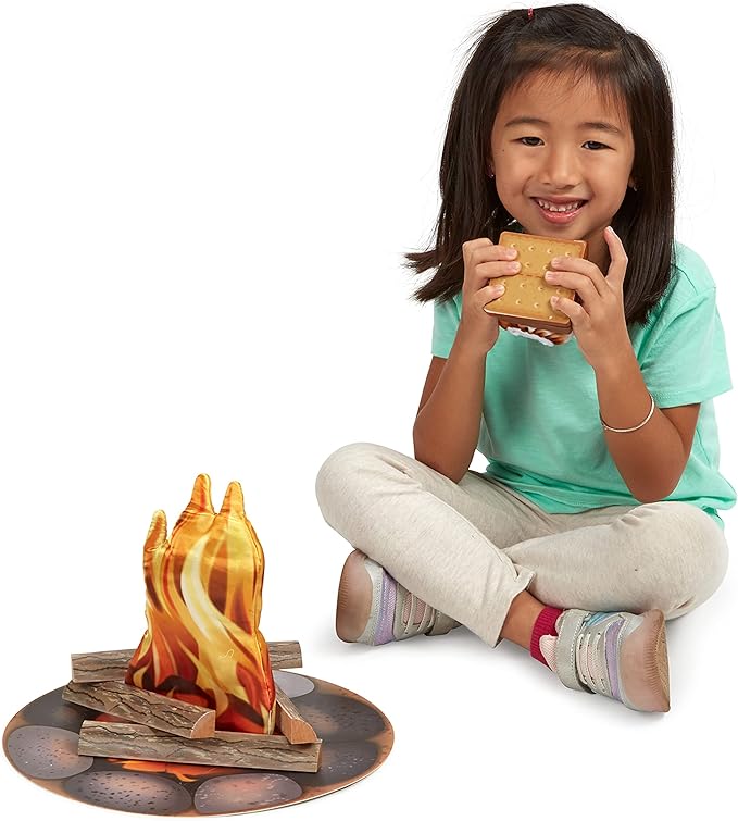 Melissa & Doug Let's Explore Campfire S’mores Set with Toy food & Kids Play Kitchen Accessories, Preschool Learning Toys for Girls & Boys 3+