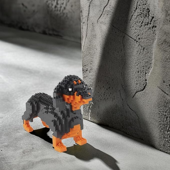 Larcele Micro Dachshund Dog Building Blocks Set Super Mini Pet Building Toy Bricks Kit, 898 Pieces KLJM-02 (Dachshund)