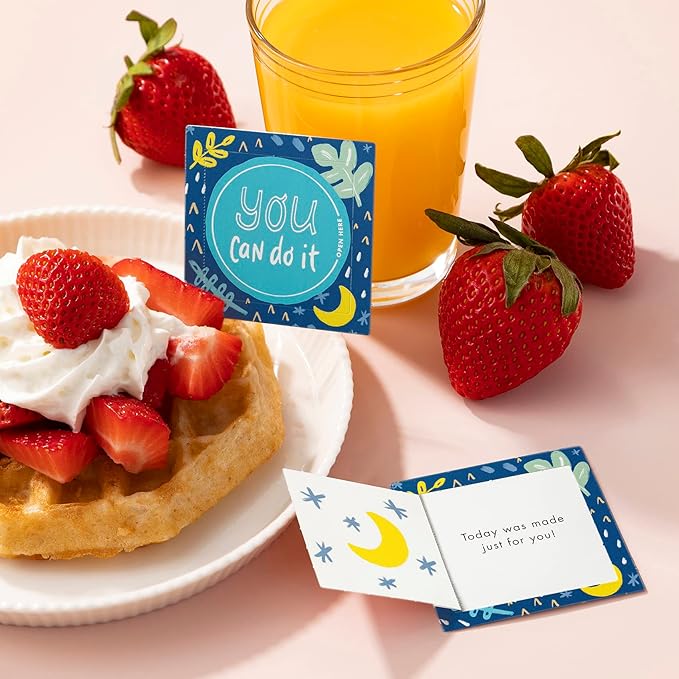 Compendium ThoughtFulls for Kids — You Can Do It — 30 Pop-Open Cards to Share with Kids, Each with a Different Inspiring Message Inside