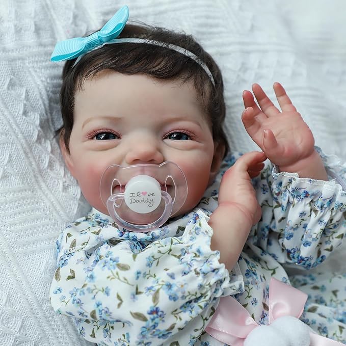 Realistic Reborn Baby Dolls, 18 Inch Sweet Smile Eyes Open Newborn Baby Dolls Girl, Soft Vinyl Real Life Baby Dolls with Weighted Body, Birthday Gift Set for Kids Age 3+