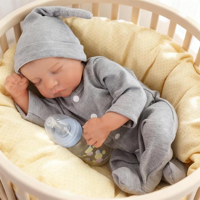 WOOROY Realistic Reborn Baby Dolls - 18 Inch Full Vinyl Body Lifelike Reborn Boy Doll Poseable Real Life Newborn Sleeping Silicone Baby Dolls Gift Toys with Accessories for Kids Age 3+