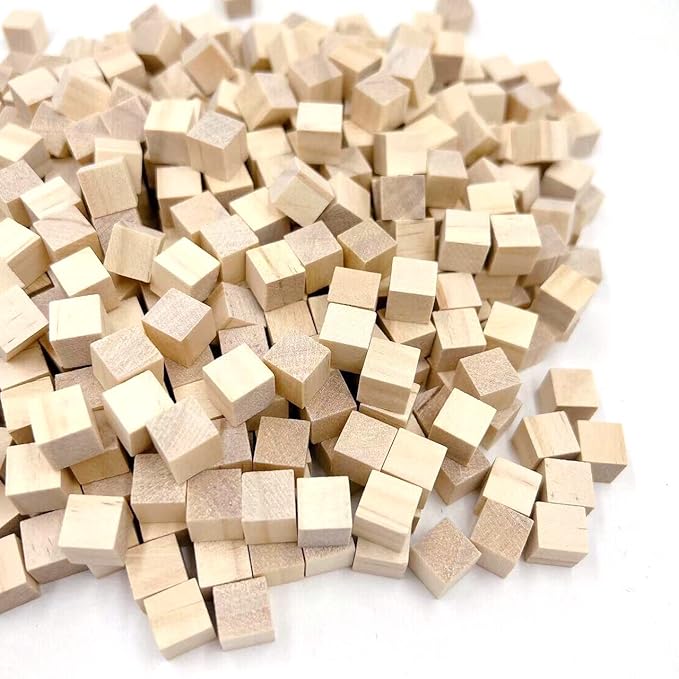 Wood Blocks for Crafts, Unfinished Wood Cubes, 1cm Natural Wooden Blocks, Pack of 300 Small Wood Square Blocks, Wooden Cubes for Arts and Crafts and DIY Projects