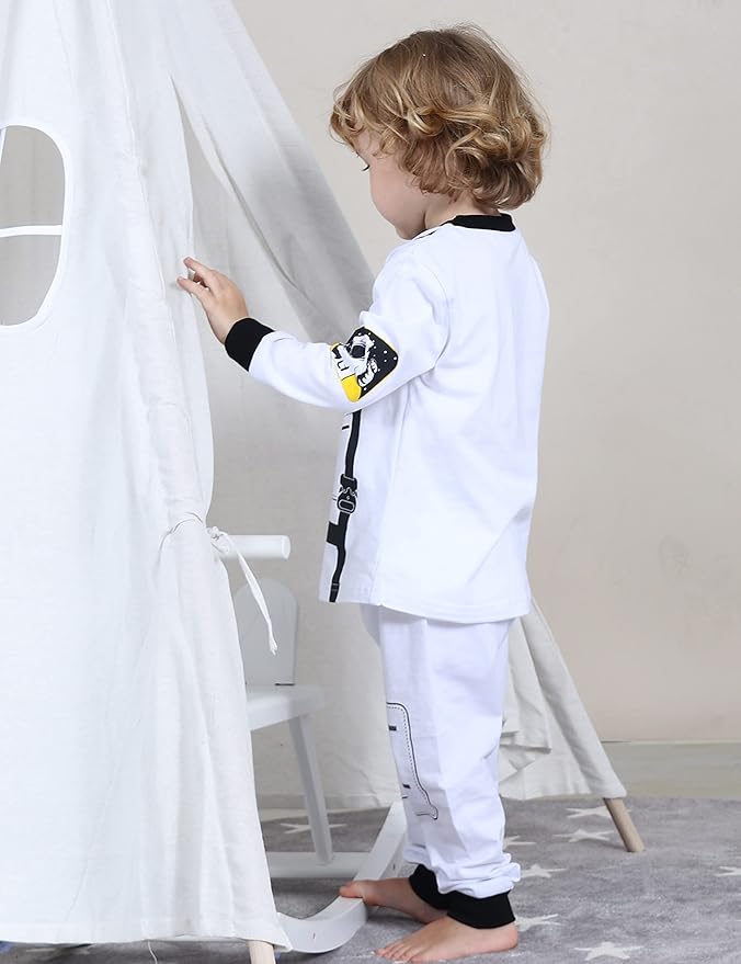 A&J DESIGN Pure Cotton Printed Pjs for 2-14 Years Kids, 2-Piece Long-Sleeved Pajamas Set