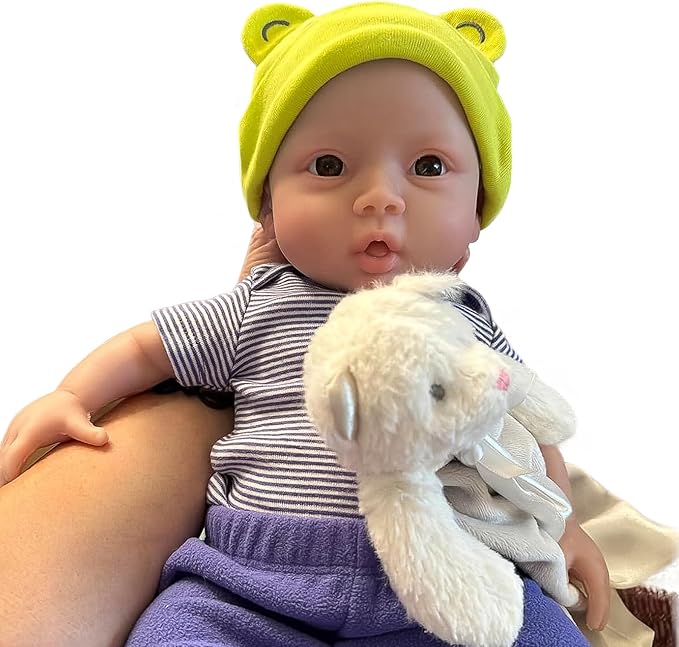 YIQI 18.5 inches Full Silicone Newborn Baby Doll not Vinyl Soft Silicone Baby Lifelike Reborn Doll Present Collectible Washable (Tan)