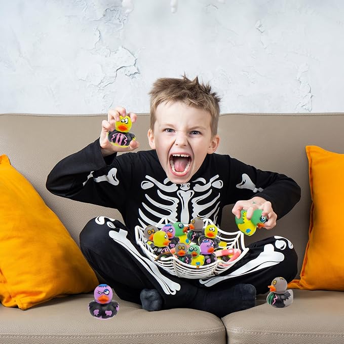 The Dreidel Company Halloween Zombie Rubber Duck Toy Duckies for Kids, Bath, Birthday Baby Showers Summer Beach and Pool Activity, 2" (12-Pack)