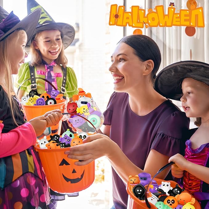 60PCS Halloween Squishy Toys for Kids, Halloween Party Favor for Kids, Halloween Classies Character Squishy Toys, Mochi Toys for Trick or Treat, Classroom Rewards, Goodie Bags