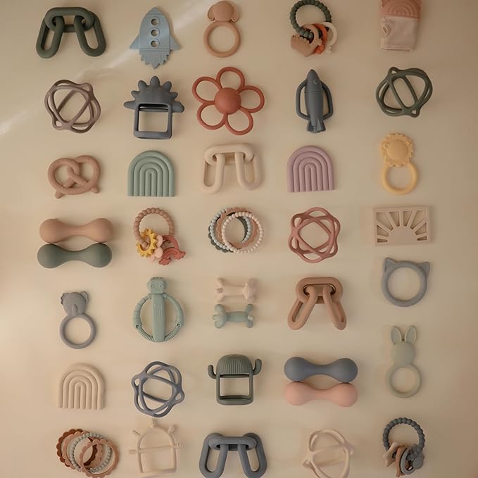 mushie Silicone Western Teething Ring Toy