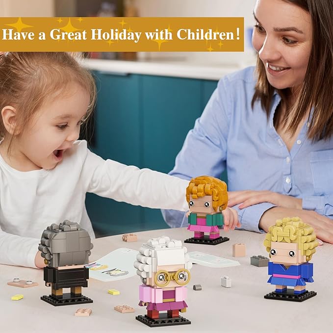 The Golden Lady Building Blocks, 4 Figures of The Single Women, Petrillo, Nylund, Zbornak and Devereaux, Stable Lovely Toy is Symbol of Girls Friendship Present, Compatible with Lego（610pcs）