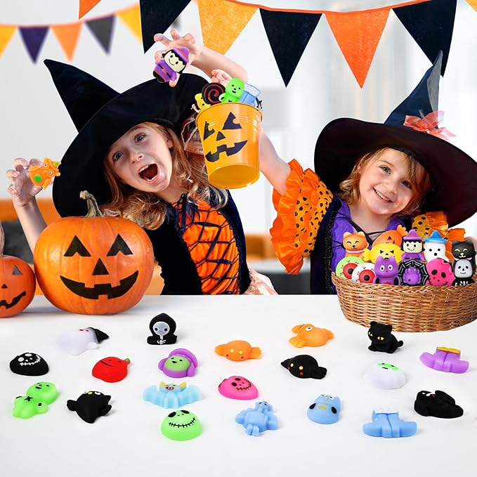 100 PCS Halloween Squishy Toys for Kids Party Favor Halloween Trick or Treat Toys Bulk,Soft Squishy Toys for Kids Boys Girls Gifts Classroom Rewards,Goodie Bags Fillers