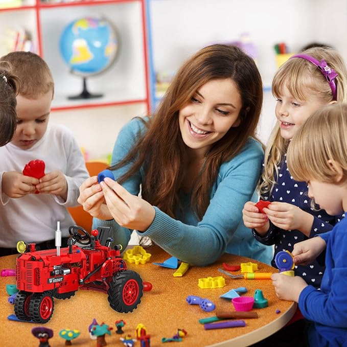 1/12 Classic Farm Tractor Toys Building Blocks Set Endless Fun for Kids with A Collection of Tractor Toys to Building Your Own 302Pcs Classic Red Farm Tractor