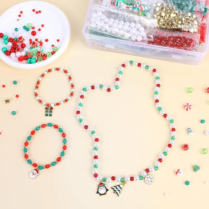 Christmas Beads,2600 PCS +Christmas Bracelet Making Kit Friendship Bracelet Kit with Clay Bead Pearl Letter Round Beads, Charms DIY Beads for Jewelry Making Crafts for Gifts