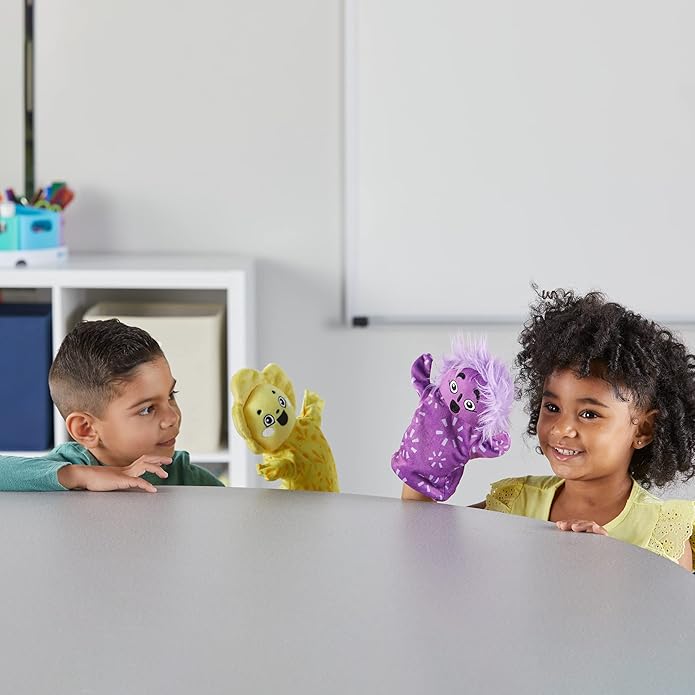 hand2mind Feelings Family Hand Puppets, Hand Puppets for Kids, Social Skills Activities, Mindfulness for Kids, Social Emotional Learning Activities, Sensory Play Therapy Toys for Counselors (Set of 5)