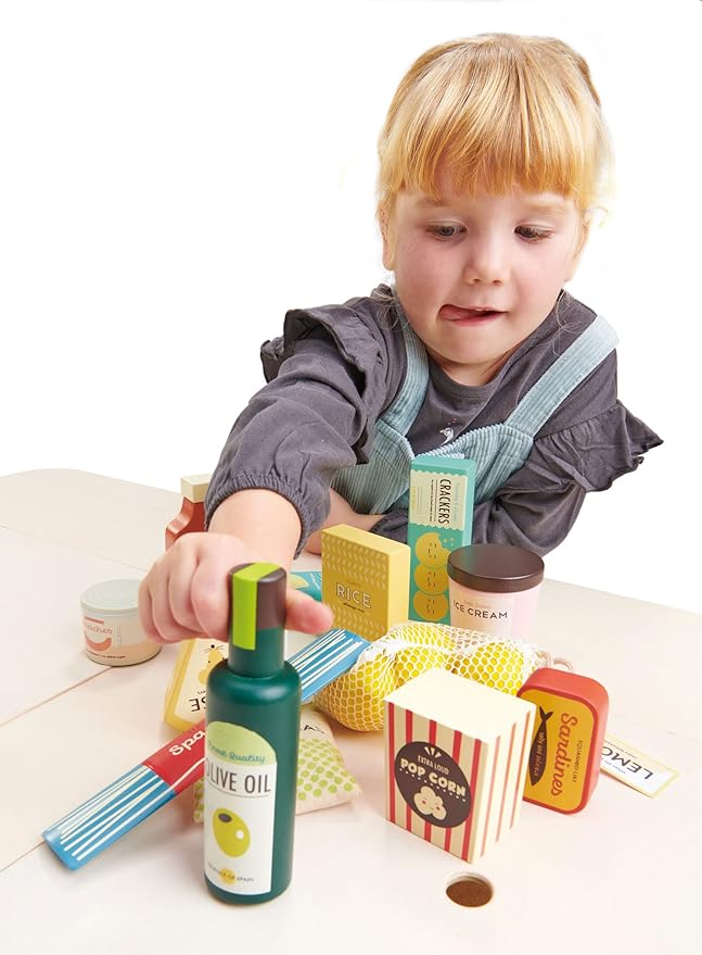 Tender Leaf Toys - Supermarket Grocery Set - 17 Pcs Wooden Pretend Play Food Pack for Supermarket Roleplay Shopping Game, Play Kitchen Accessories - Age 3+