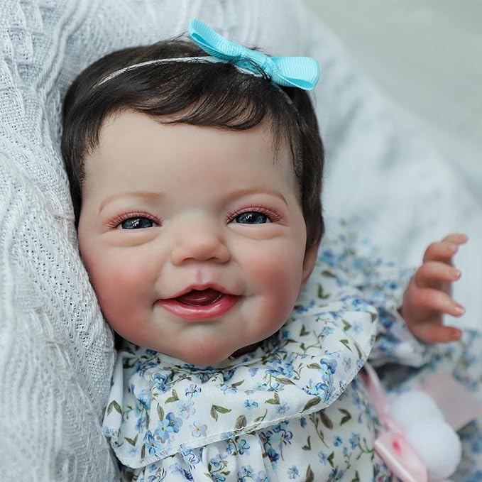 Realistic Reborn Baby Dolls, 18 Inch Sweet Smile Eyes Open Newborn Baby Dolls Girl, Soft Vinyl Real Life Baby Dolls with Weighted Body, Birthday Gift Set for Kids Age 3+