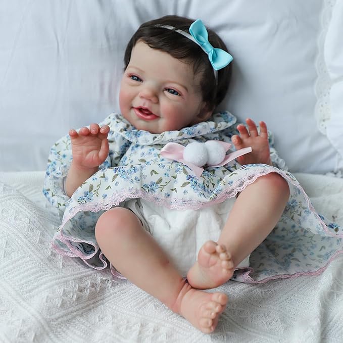 Realistic Reborn Baby Dolls, 18 Inch Sweet Smile Eyes Open Newborn Baby Dolls Girl, Soft Vinyl Real Life Baby Dolls with Weighted Body, Birthday Gift Set for Kids Age 3+