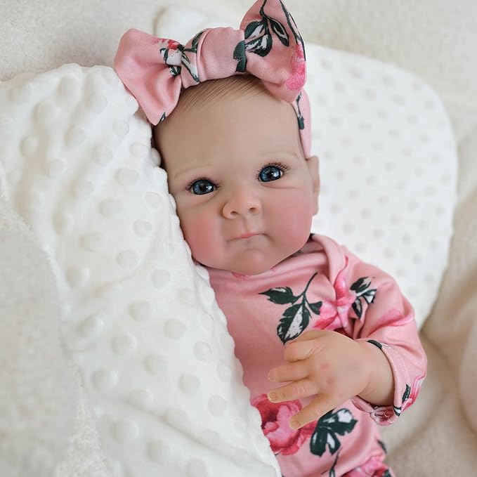 Realistic Reborn Baby Dolls-18 Inch Real Life Baby Dolls Girl Lifelike Baby Doll with Accessories for 3+ Years Old (Red)