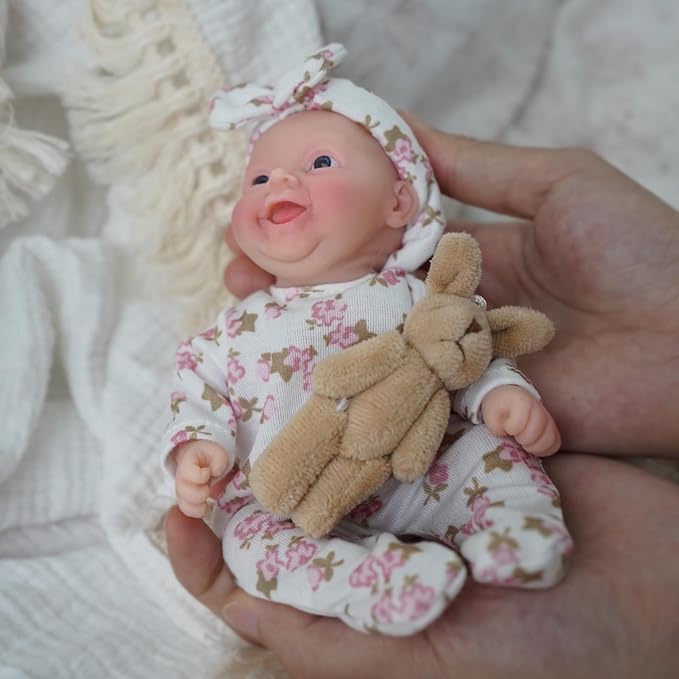 7" Reborn Baby Dolls Girl, Full Silicone Baby Dolls, Realistic Soft Silicone Newborn Baby Doll, Real Life Tiny Baby Doll with Feeding Accessories&Gift Box