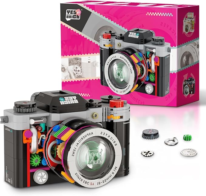 Retro Camera Building Set for Adults, Vintage Camera Model Kit, Creative Gifts for Teens Boys Girls 8+ Photography Fans and Vintage Collectors (556 pcs)