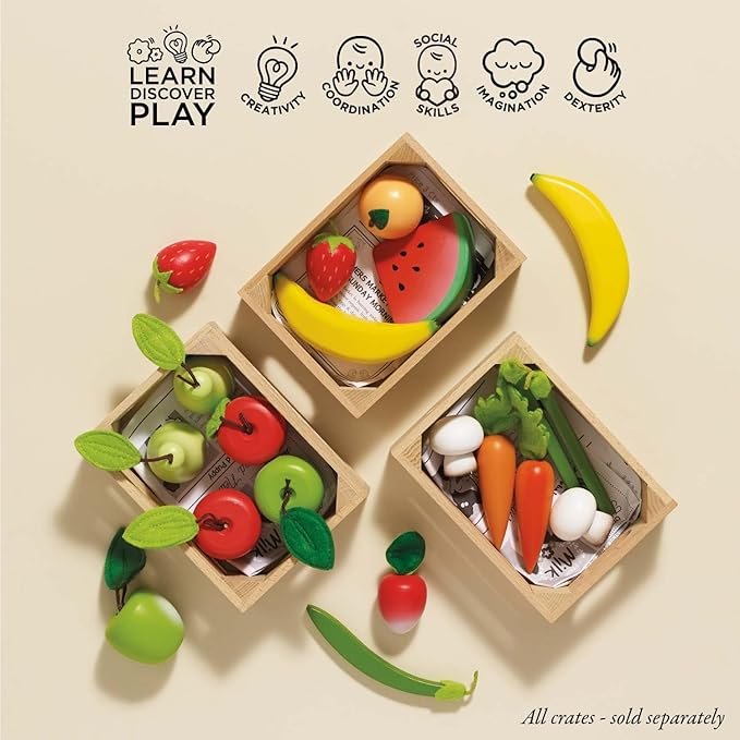 Le Toy Van - Wooden Honeybee Market Fruits '5 a Day' Crate | Fun Role Play Supermarket Pretend Play Shop Food | Great Gift for Boys Or Girls, Smoothie Fruits Crrate (TV183)