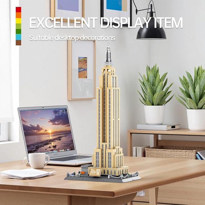 Empire State Architecture Model Building Block Set for Adults New York's World Famous Landmark Architectural Toys Gift Kids and 1570 Pieces