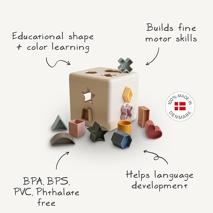 mushie Shape Sorting Box (Original) | Educational Learning Toy for Toddlers with 12 Shapes | Made in Denmark (10+ Months)