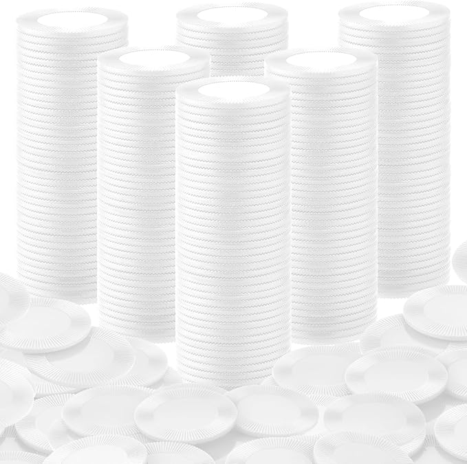 Coopay 600 Pieces Plastic Poker Chips Bingo Chip Bulk Learning Counters Disks Poker Card Game Counting Markers for Math Practice, Game Tokens and Teaching Rewards, 38 mm/ 1.5 Inches (White)