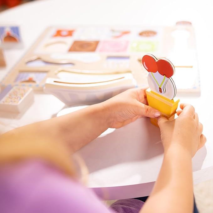 Melissa & Doug Ice Cream Wooden Magnetic Puzzle Play Activity Set, 16 Magnet Pieces, Play Food Toy for Boys and Girls Ages 2+