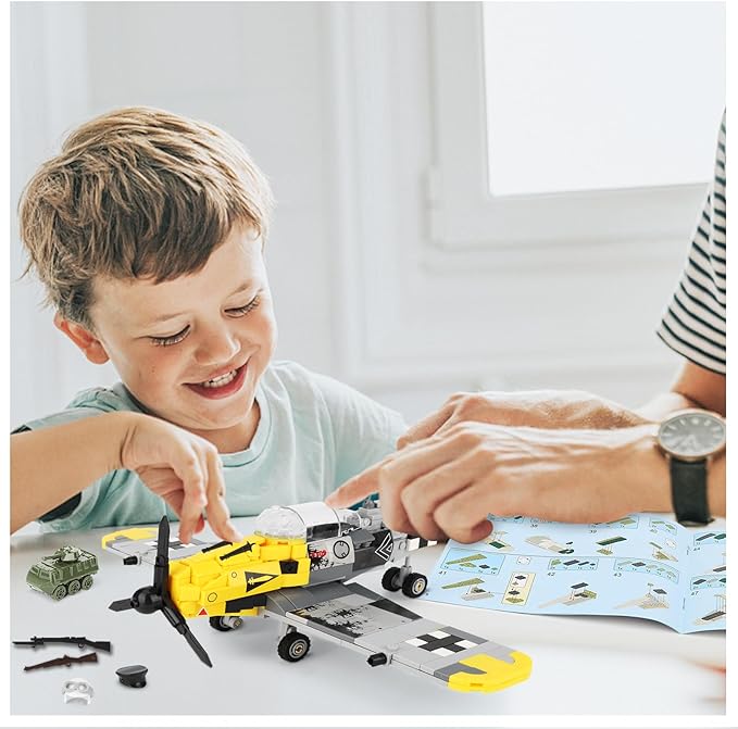 YYKNGYI BF-109 Fighter Jet Plane Jet Building Set - Compatible with LEG0 7 Year Old boy, Military Airplanes Model, WW2 Military Gift for Boys 8-12 (493psc)