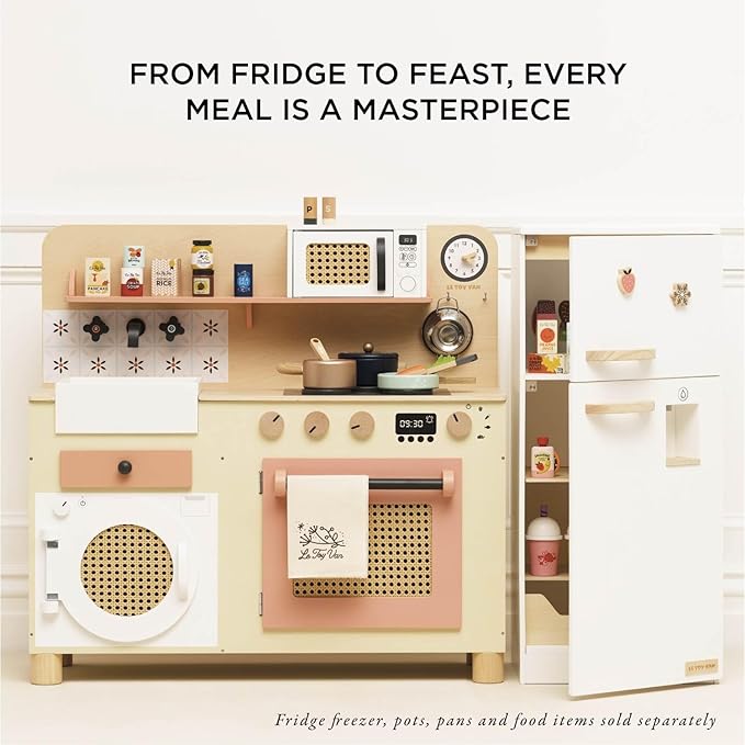 Le Toy Van – Large Wooden Kitchen Furniture Set | Grand Kitchen Cabinet and Appliance Pretend Play Set – Suitable for 36+ Months
