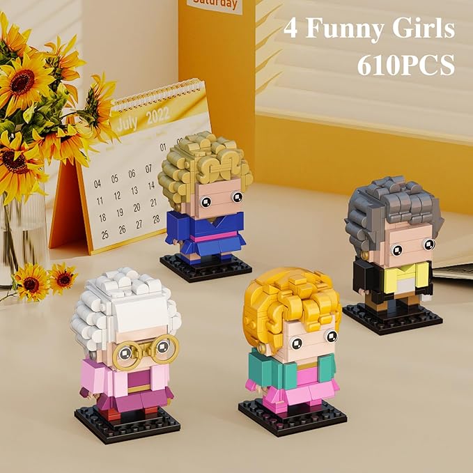 The Golden Lady Building Blocks, 4 Figures of The Single Women, Petrillo, Nylund, Zbornak and Devereaux, Stable Lovely Toy is Symbol of Girls Friendship Present, Compatible with Lego（610pcs）