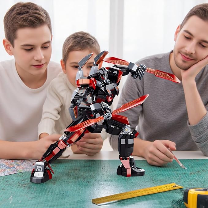Wanderer Mech Robot Building Block Sets Dark Robot with 2 Weapons Forms Destroy Warrior City Action Mechs Model Kit Toys Gift for Adults and Kids Boys 6 7 8 10+ 585 Pieces