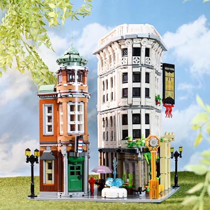 Flatiron Building Set - New York City Architecture Construction Kit, Famous Landmarks American Street View Model,Collectible Building Bricks Toys for Adults and Teens - 4500 Pieces